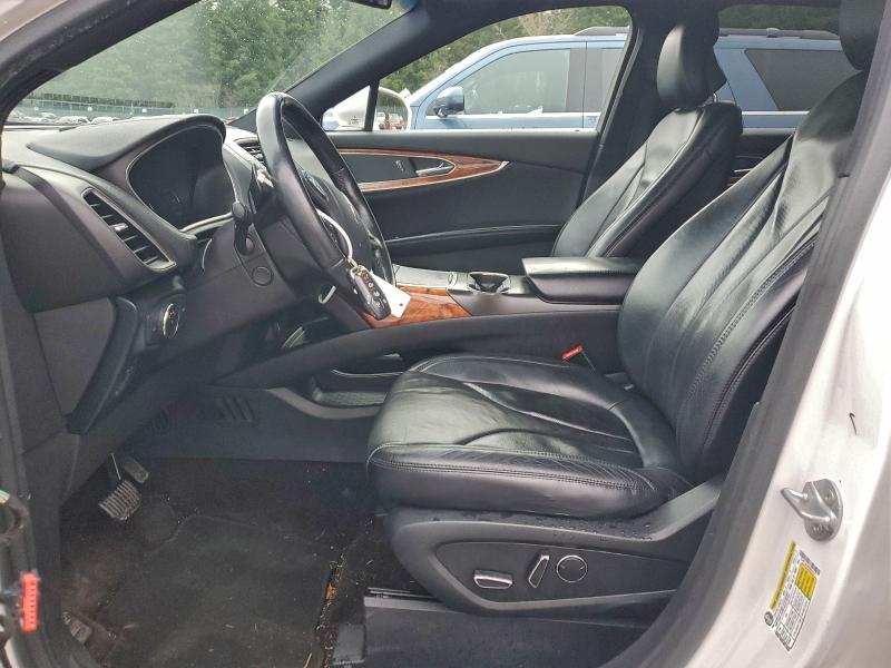 Foto 7 de la subasta – 2016 LINCOLN MKX RESERV con VIN 2LMTJ8LR8GBL63271
