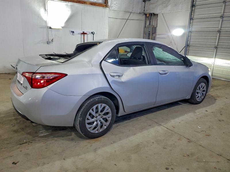 Photo 3 from auction – 2018 TOYOTA COROLLA L with VIN 2T1BURHE0JC990611