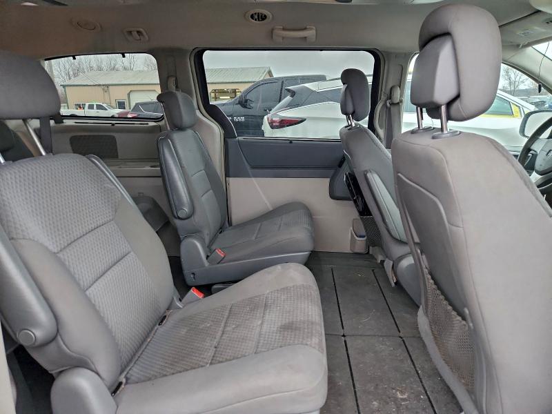 Photo 11 from auction – 2010 DODGE GRAND CARA with VIN 2D4RN5D11AR369288