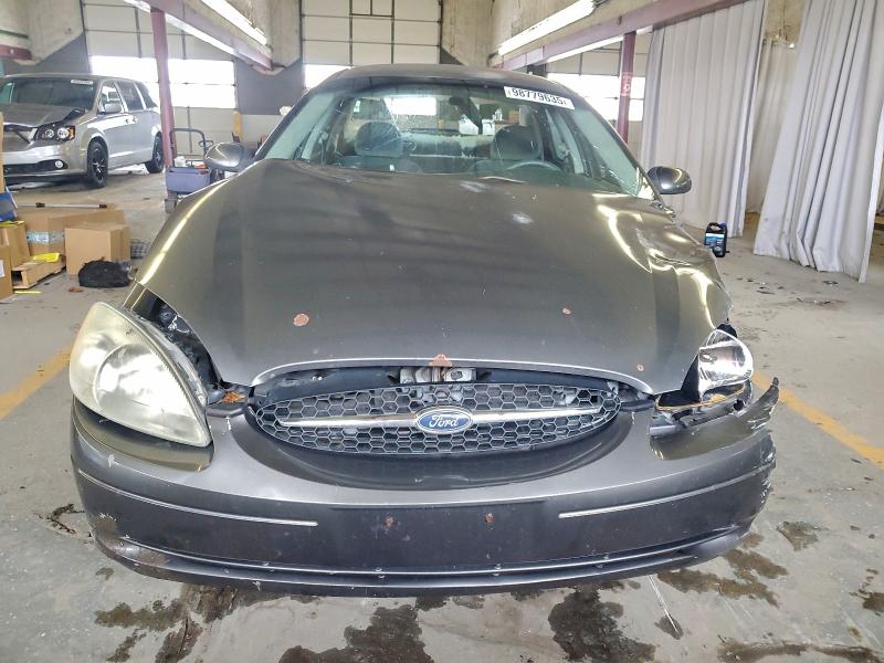 Photo 5 from auction – 2002 FORD TAURUS SE with VIN 1FAHP53U32G190855