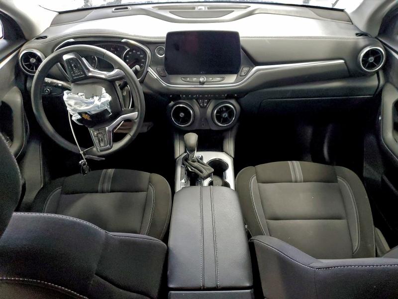 Photo 8 from auction – 2025 CHEVROLET BLAZER 2LT with VIN 3GNKBHR48SS242559