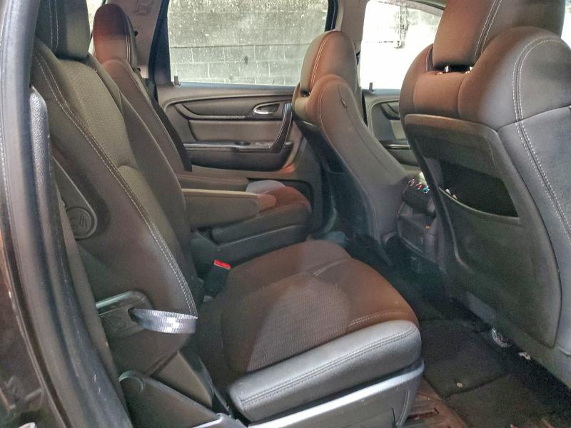 Photo 11 from auction – 2015 CHEVROLET TRAVERSE L with VIN 1GNKVGKD7FJ310305
