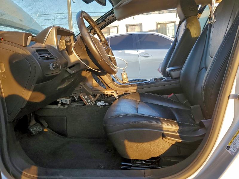 Photo 7 from auction – 2013 CHEVROLET VOLT with VIN 1G1RH6E47DU141900