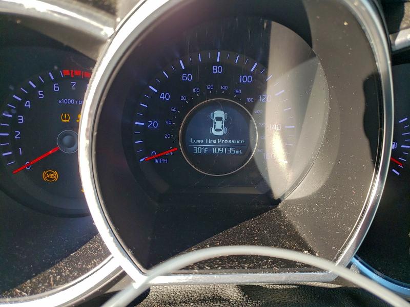 Photo 9 from auction – 2015 KIA OPTIMA LX with VIN KNAGM4A76F5587352