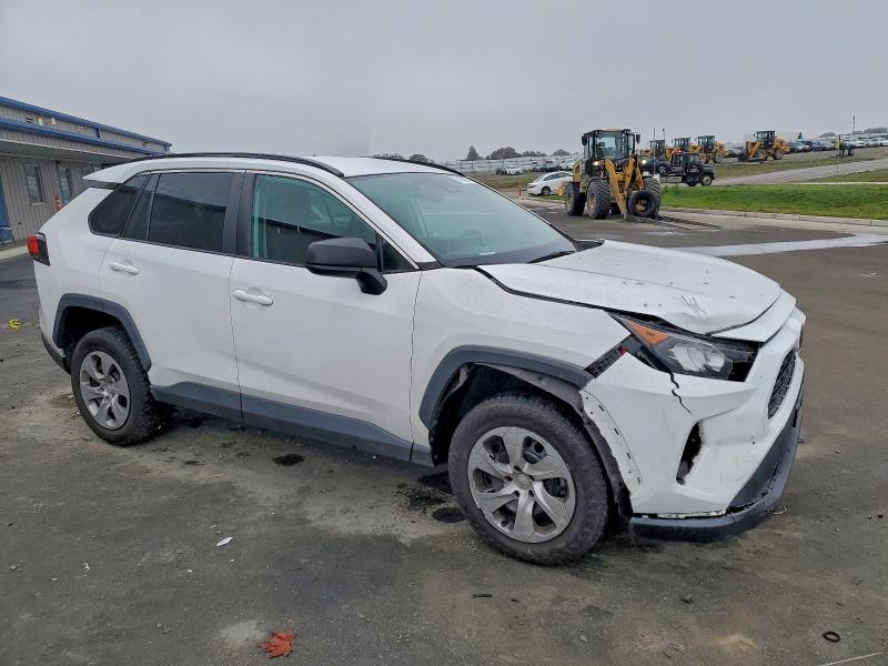 Photo 4 from auction – 2021 TOYOTA RAV4 LE with VIN 2T3H1RFV1MC132114