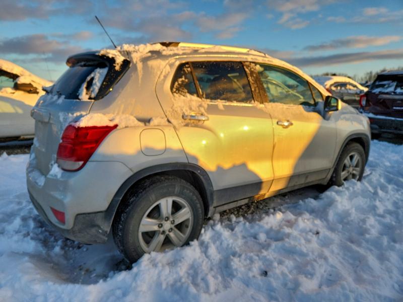 Photo 3 from auction – 2019 CHEVROLET TRAX 1LT with VIN 3GNCJLSB6KL344584