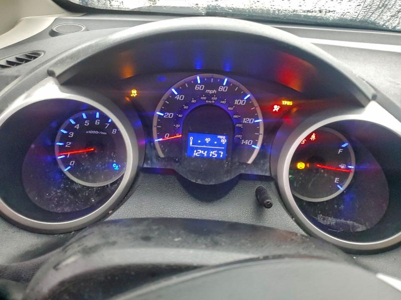 Photo 9 from auction – 2013 HONDA FIT with VIN JHMGE8H30DC004758