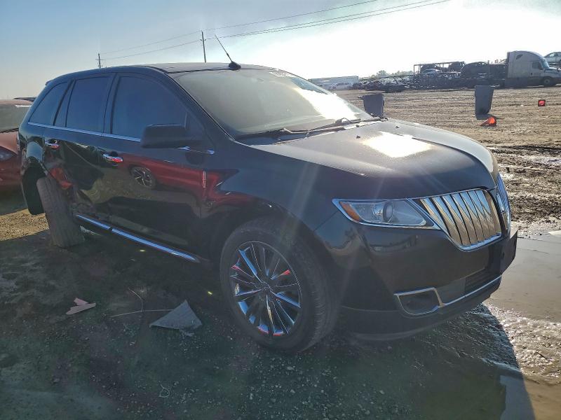 Photo 4 from auction – 2011 LINCOLN MKX with VIN 2LMDJ6JK5BBJ31587
