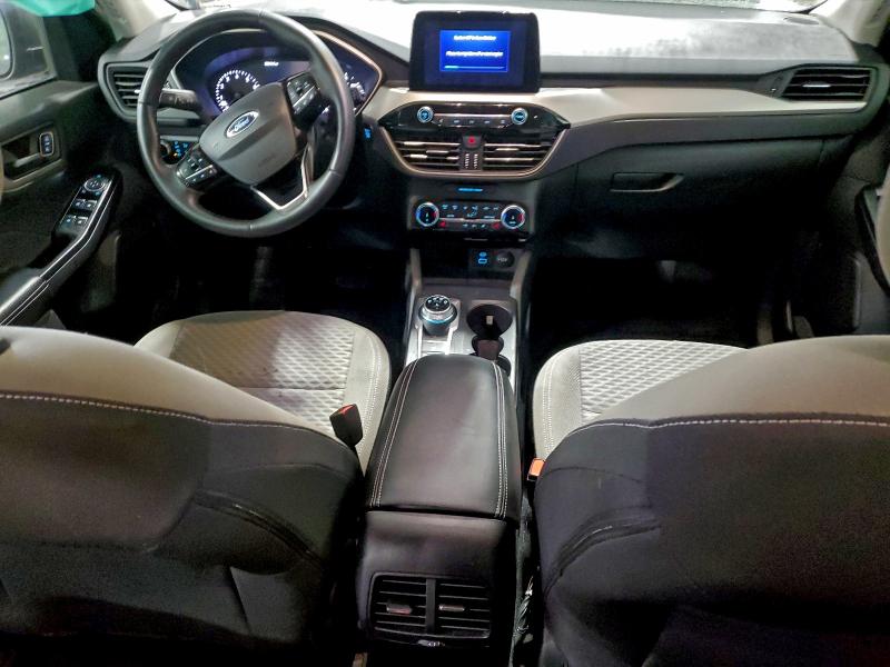 Photo 8 from auction – 2022 FORD ESCAPE SE with VIN 1FMCU9G64NUA94248