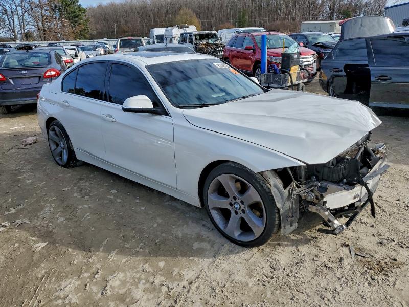 Photo 4 from auction – 2013 BMW 328 I with VIN WBA3A5G5XDNP19044