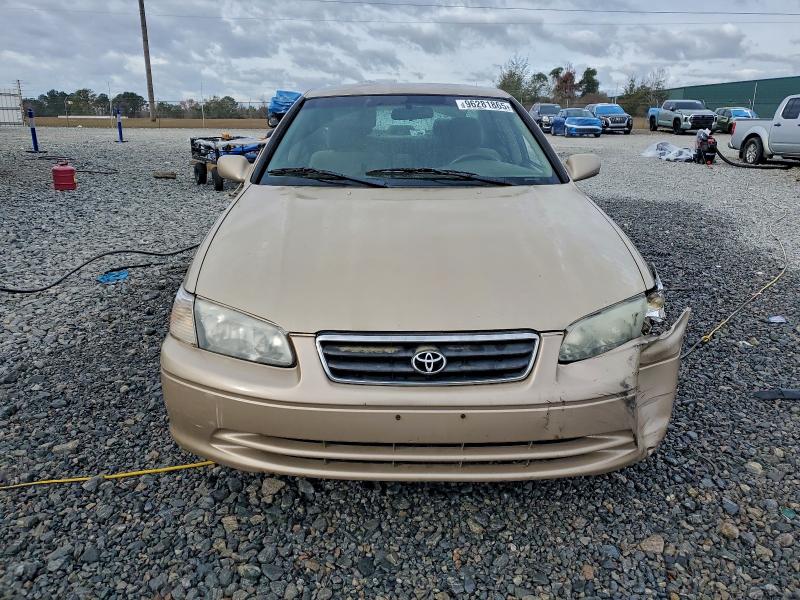 Photo 5 from auction – 2000 TOYOTA CAMRY CE with VIN 4T1BG22K3YU666574