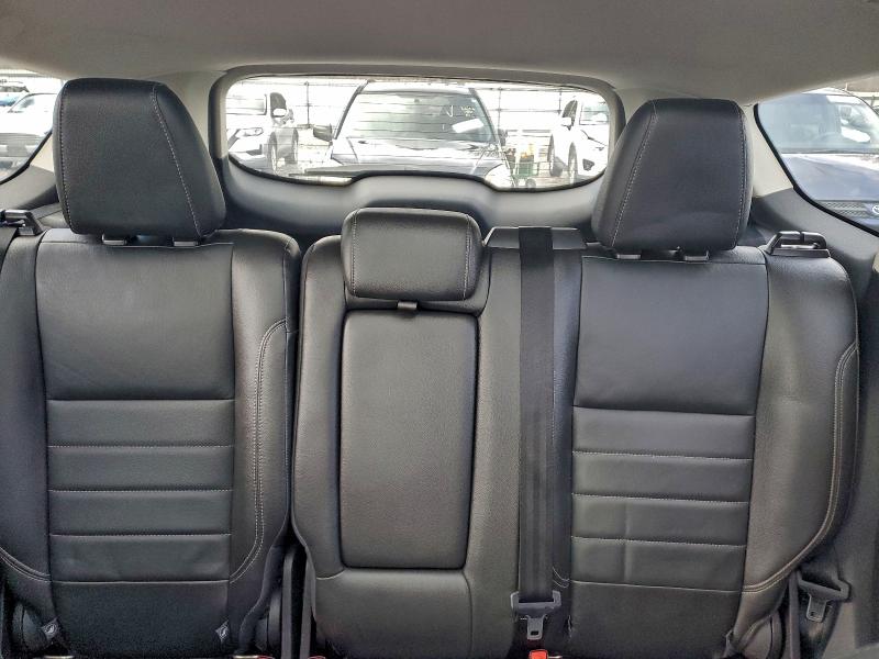 Photo 10 from auction – 2013 FORD ESCAPE SEL with VIN 1FMCU9H91DUD47243