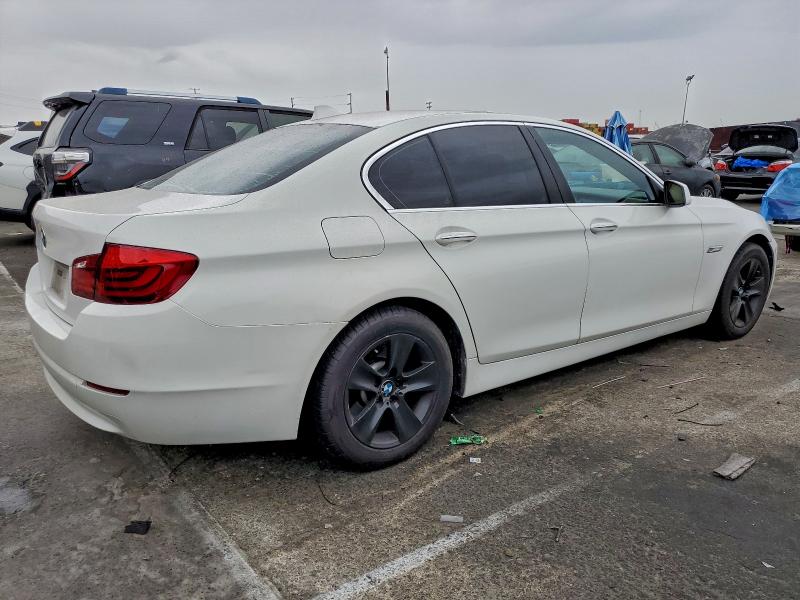 Photo 3 from auction – 2013 BMW 528 I with VIN WBAXG5C52DDY31476