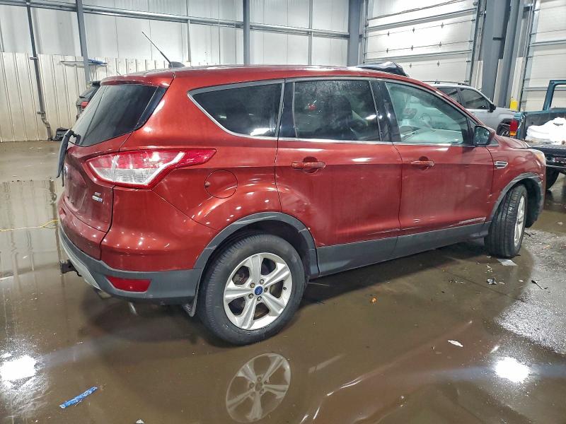 Photo 3 from auction – 2015 FORD ESCAPE SE with VIN 1FMCU9G92FUA43102