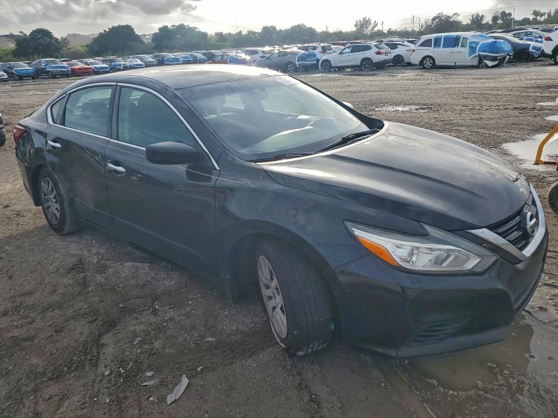 Photo 4 from auction – 2018 NISSAN ALTIMA with VIN 1N4AL3AP2JC235627