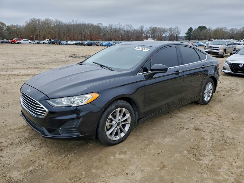 FORD FUSION 2019 with VIN 3FA6P0HD8KR186442 - Photo from auction