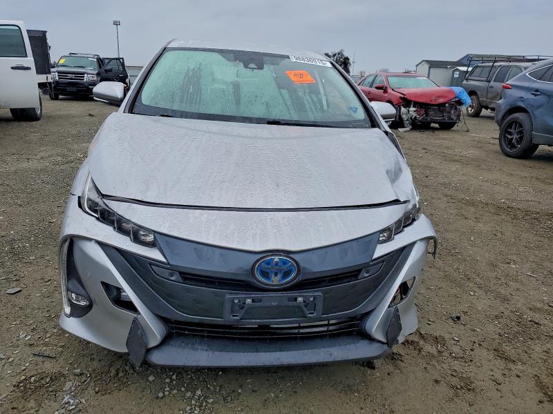 Photo 5 from auction – 2022 TOYOTA PRIUS PRIM with VIN JTDKAMFP6N3208147