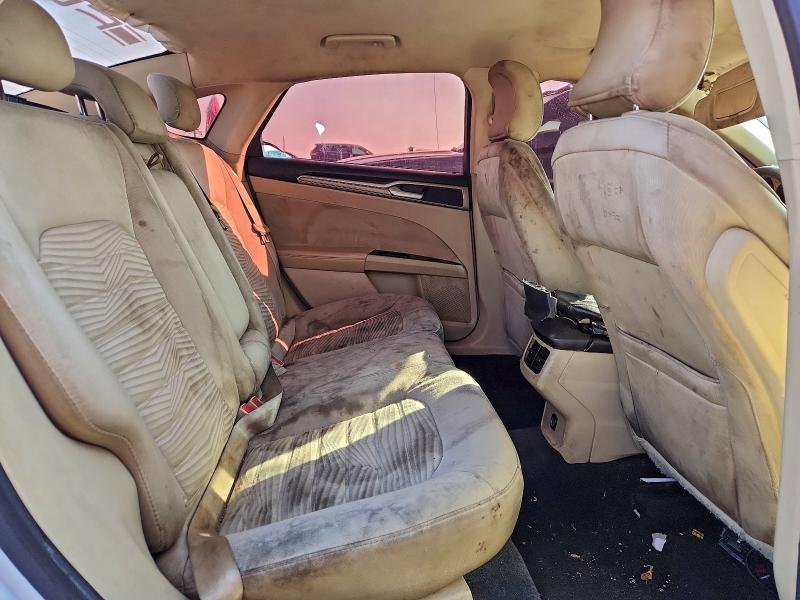 Photo 10 from auction – 2016 FORD FUSION SE with VIN 3FA6P0H71GR234980