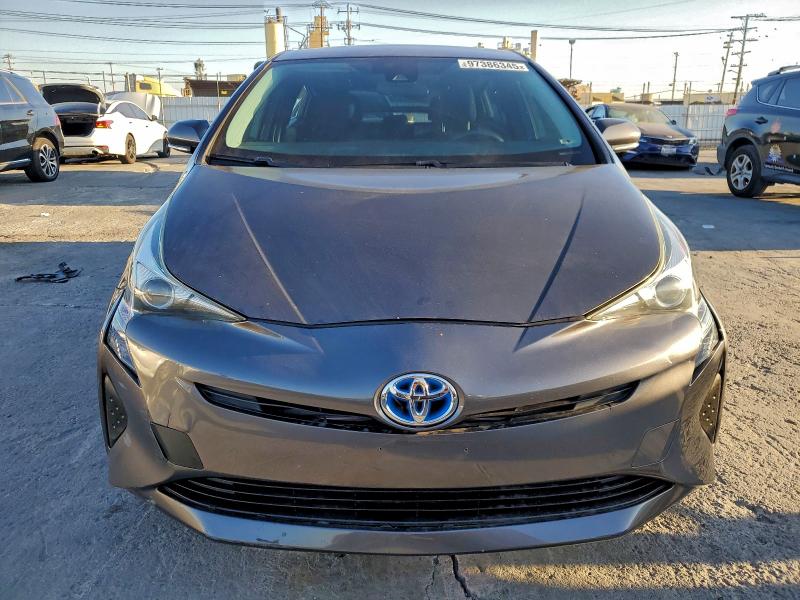 Photo 5 from auction – 2018 TOYOTA PRIUS with VIN JTDKBRFU6J3600488