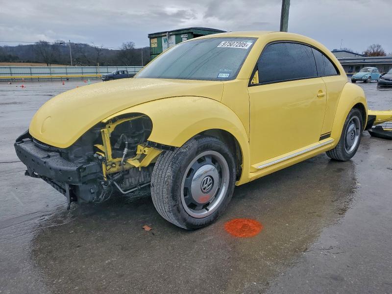 VOLKSWAGEN BEETLE 2012 with VIN 3VWJX7AT6CM640598 - Photo from auction
