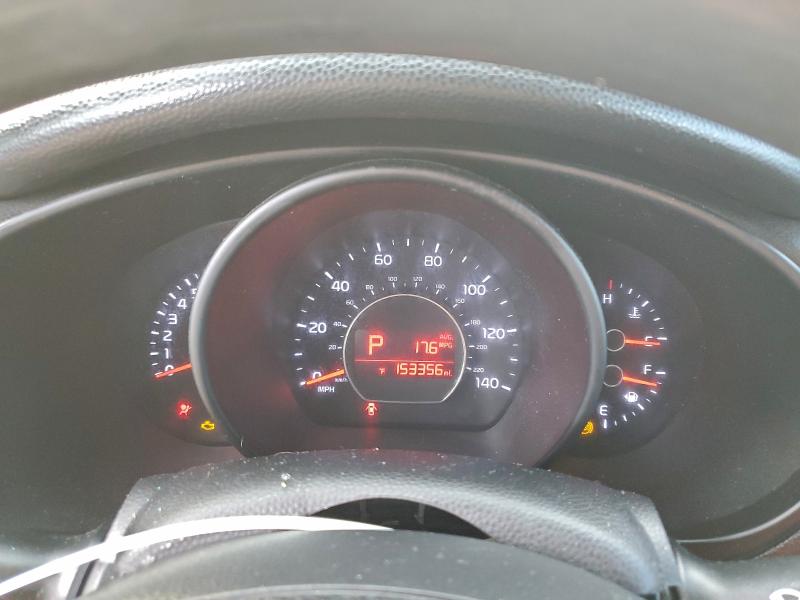 Photo 9 from auction – 2015 KIA SOUL with VIN KNDJN2A21F7795903