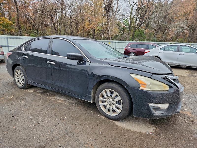 Photo 4 from auction – 2015 NISSAN ALTIMA 2.5 with VIN 1N4AL3AP3FN392109