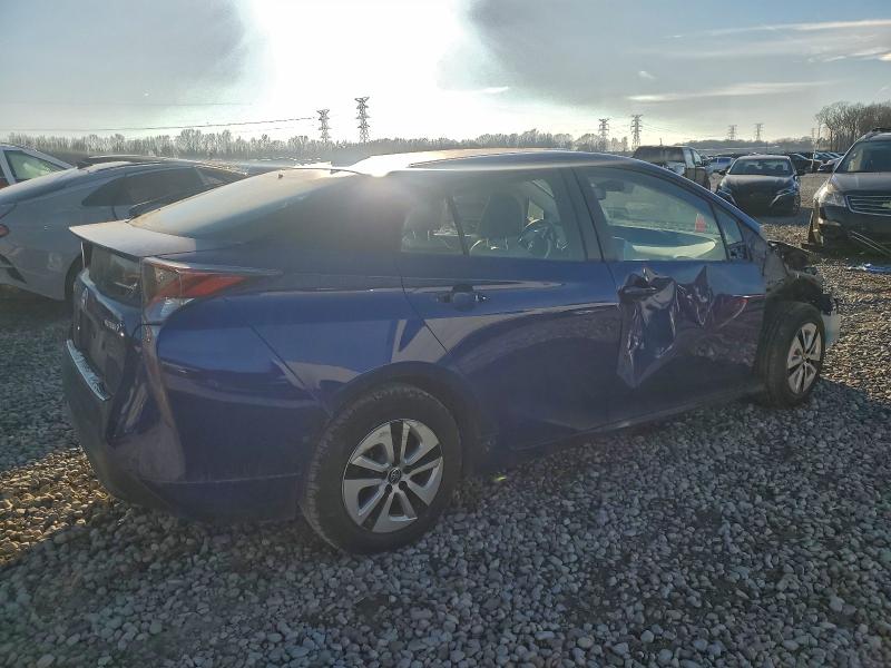 Photo 3 from auction – 2017 TOYOTA PRIUS with VIN JTDKARFU8H3535804