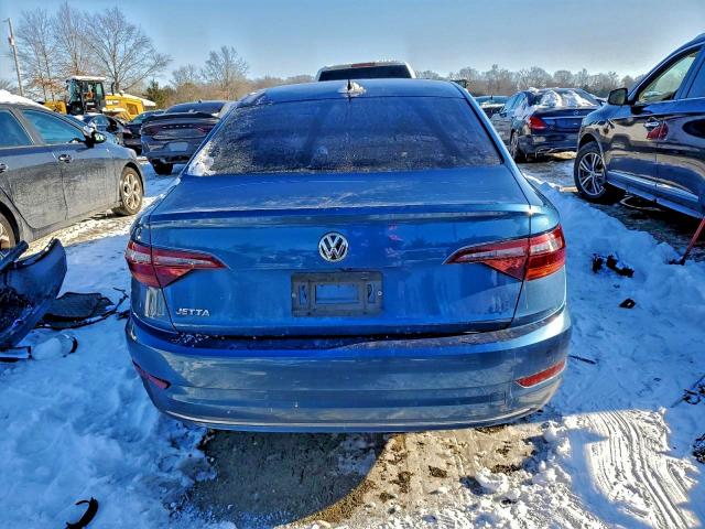 Photo 6 from auction – 2019 VOLKSWAGEN JETTA with VIN 3VWCB7BUXKM139064