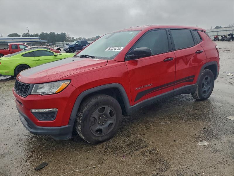 JEEP COMPASS SP 2018 مع رقم تعريف المركبة 3C4NJCAB7JT165262 - صورة من المزاد