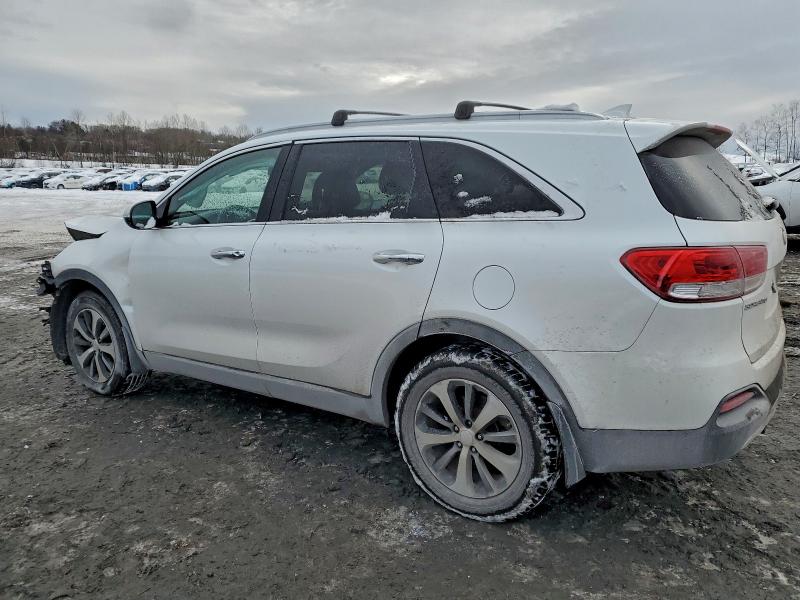 Photo 2 from auction – 2016 KIA SORENTO EX with VIN 5XYPHDA51GG120077
