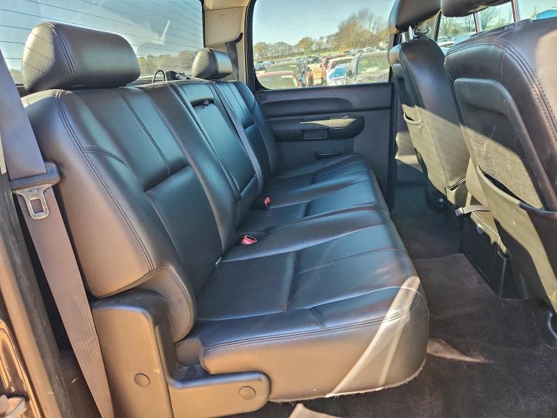 Foto 10 de la subasta – 2011 CHEVROLET SILVERADO con VIN 3GCPCSE04BG205071