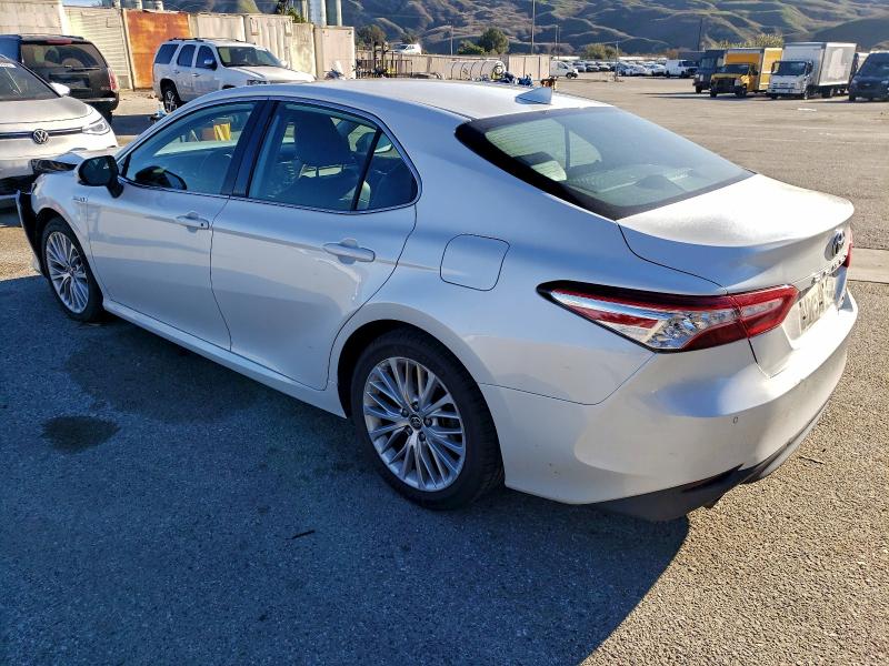 Photo 2 from auction – 2020 TOYOTA CAMRY XLE with VIN 4T1F31AK2LU539302