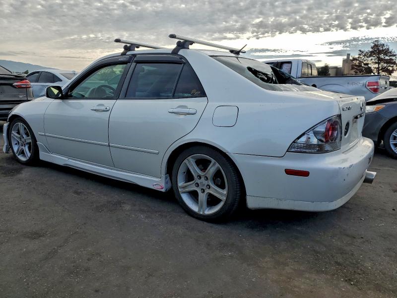 Photo 2 from auction – 2001 LEXUS IS 300 with VIN JTHBD182810002667