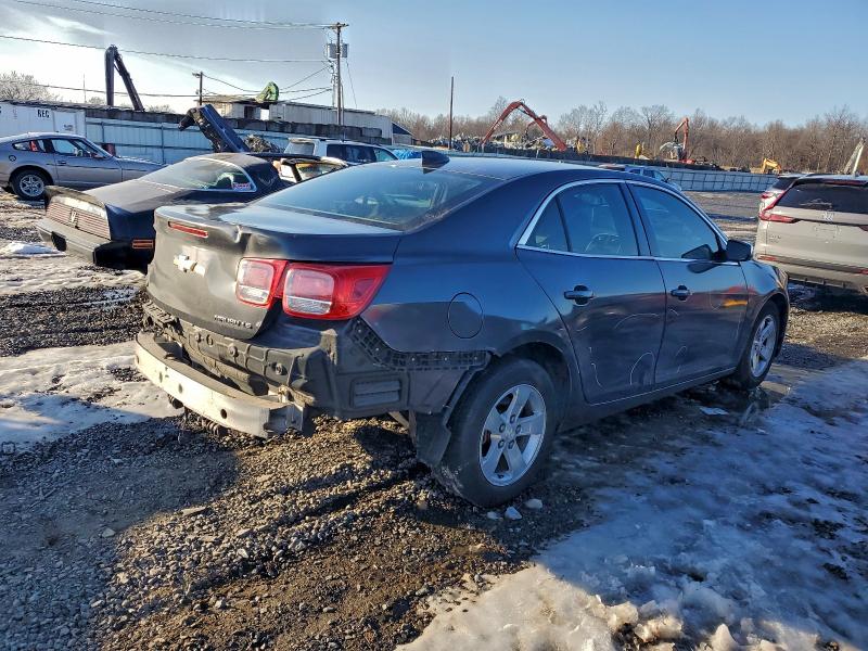 Photo 3 from auction – 2015 CHEVROLET MALIBU with VIN 1G11B5SL6FF337676