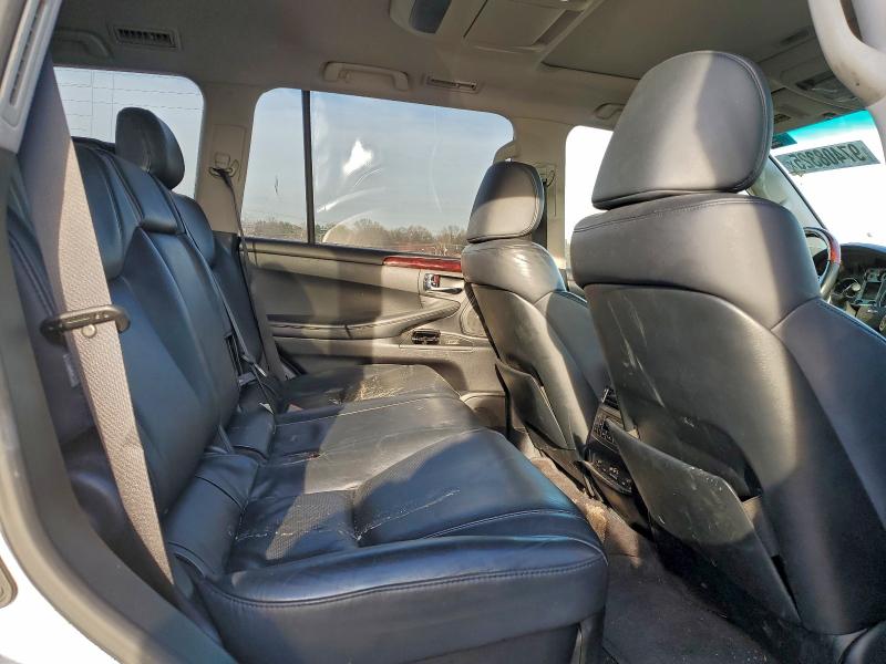 Photo 11 from auction – 2011 LEXUS LX 570 with VIN JTJHY7AX2B4061729