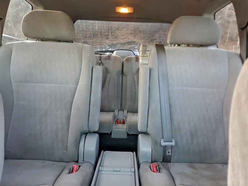 Photo 10 from auction – 2011 TOYOTA HIGHLANDER with VIN 5TDBK3EH3BS065525