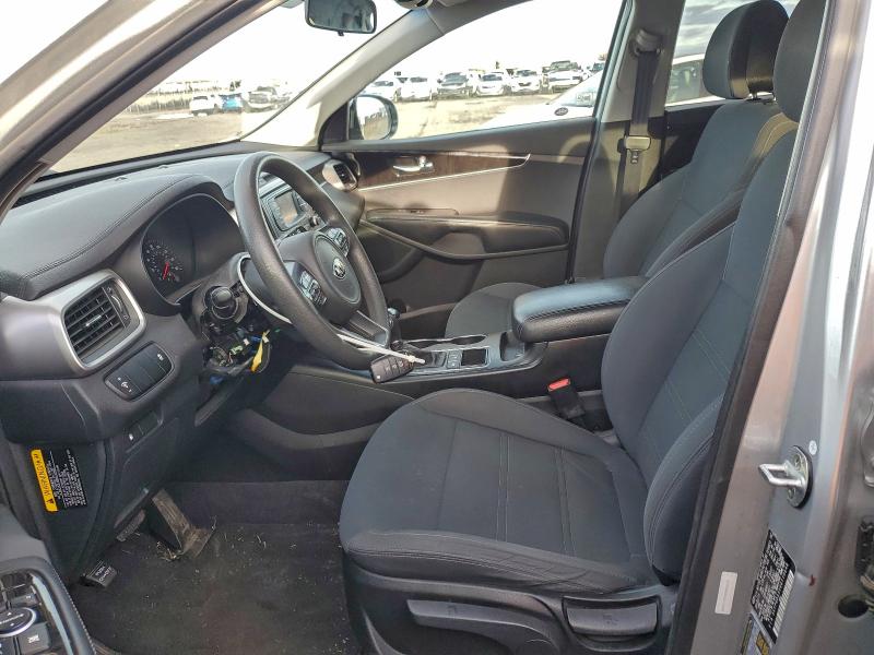 Photo 7 from auction – 2016 KIA SORENTO LX with VIN 5XYPGDA3XGG110648