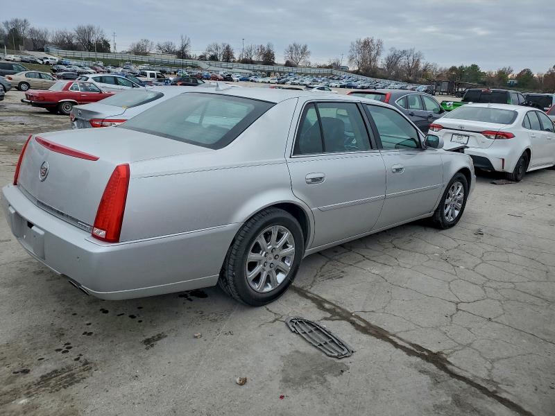Photo 3 from auction – 2009 CADILLAC DTS with VIN 1G6KD57Y99U134357