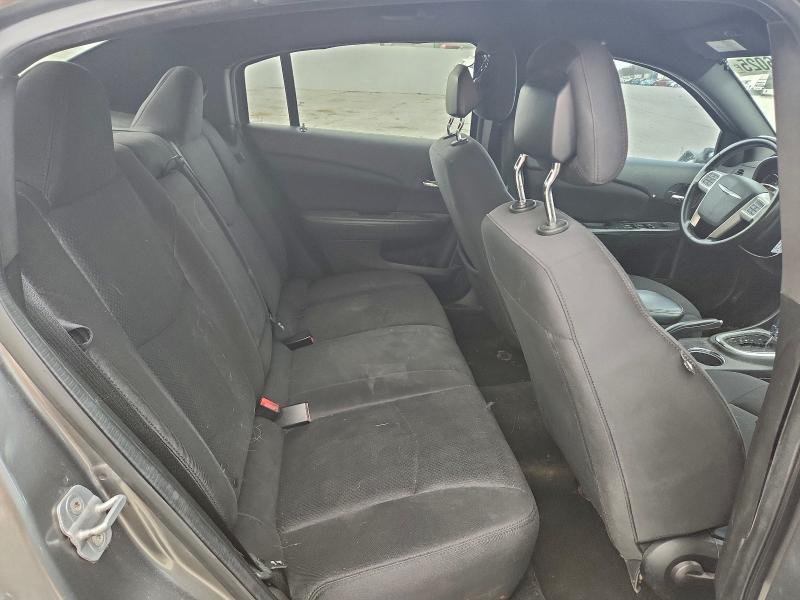 Photo 10 from auction – 2013 CHRYSLER 200 TOURIN with VIN 1C3CCBBB3DN600992