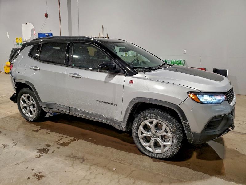 Foto 4 de la subasta – 2025 JEEP COMPASS TR con VIN 3C4NJDDN9ST608749