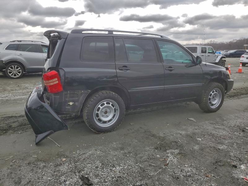Foto 3 de la subasta – 2003 TOYOTA HIGHLANDER con VIN JTEHF21A330151984