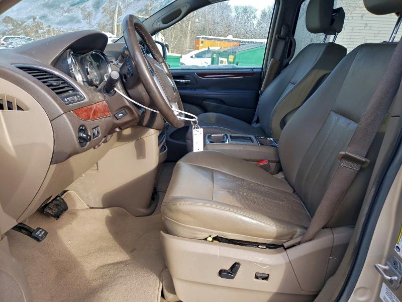 Photo 7 from auction – 2012 CHRYSLER TOWN & COU with VIN 2C4RC1BG5CR252254