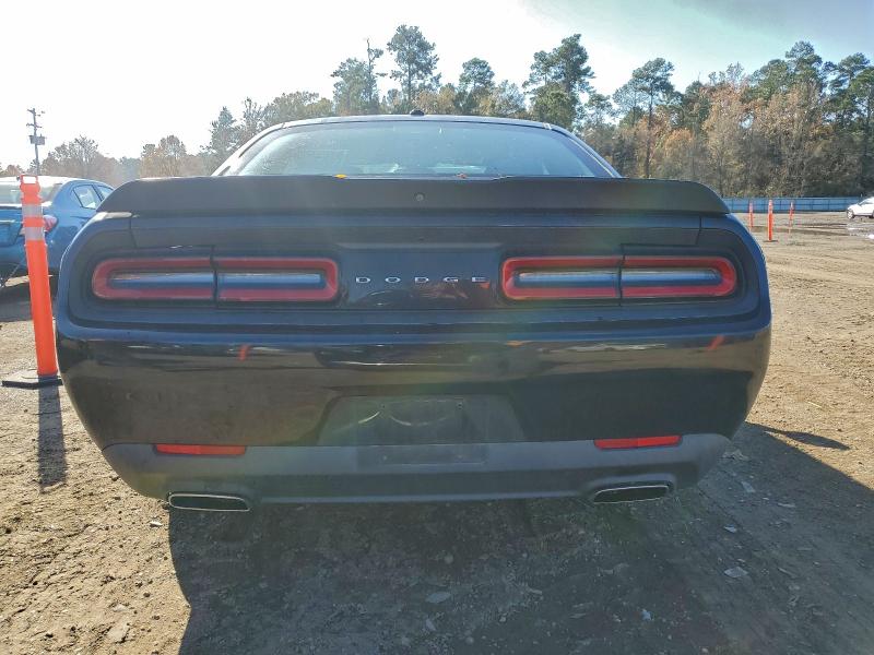 Photo 6 from auction – 2019 DODGE CHALLENGER with VIN 2C3CDZAG3KH530256