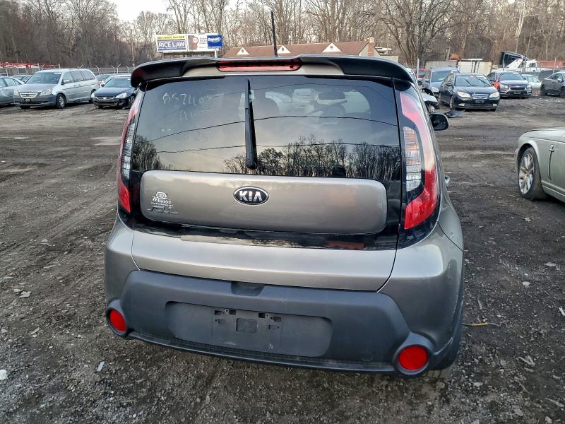Photo 6 from auction – 2014 KIA SOUL with VIN KNDJN2A2XE7074574