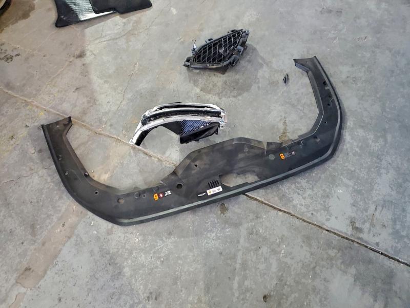 Photo 12 from auction – 2023 GENESIS G70 BASE with VIN KMTG34TA3PU134006