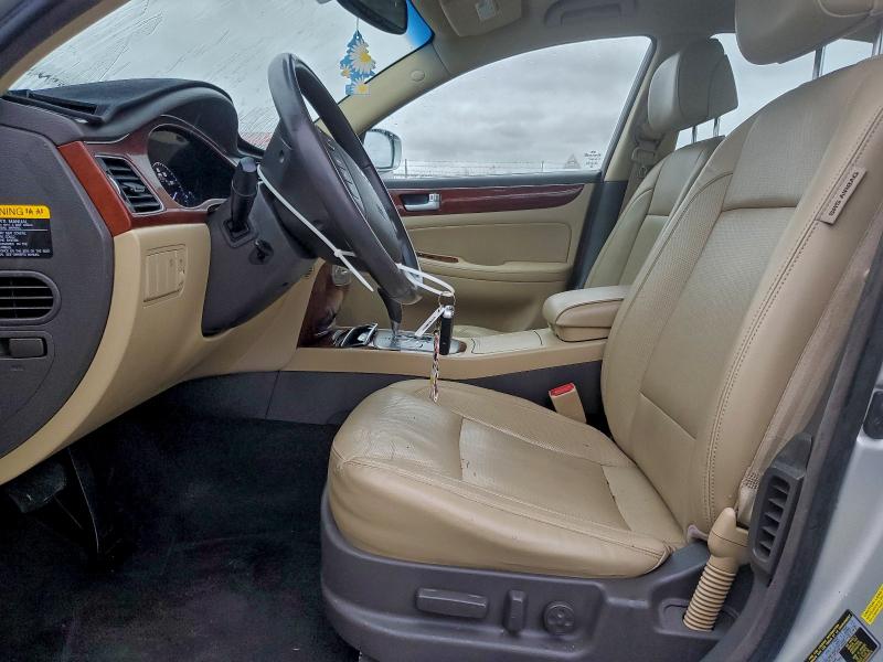 Photo 7 from auction – 2012 HYUNDAI GENESIS with VIN KMHGC4DD5CU191658
