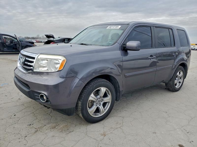 Фото 1 с аукциона – 2015 HONDA PILOT EXL с VIN 5FNYF3H57FB021702