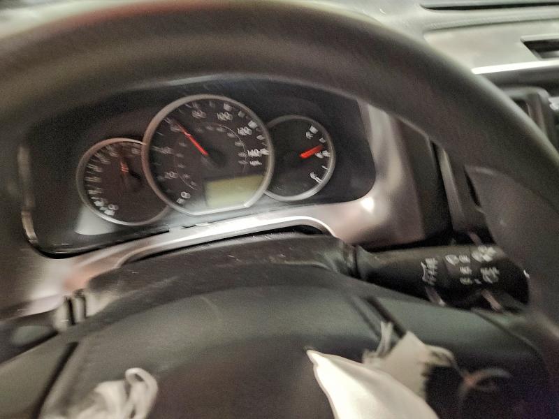 Photo 9 from auction – 2016 TOYOTA RAV4 LE with VIN JTMZFREV4GJ061306