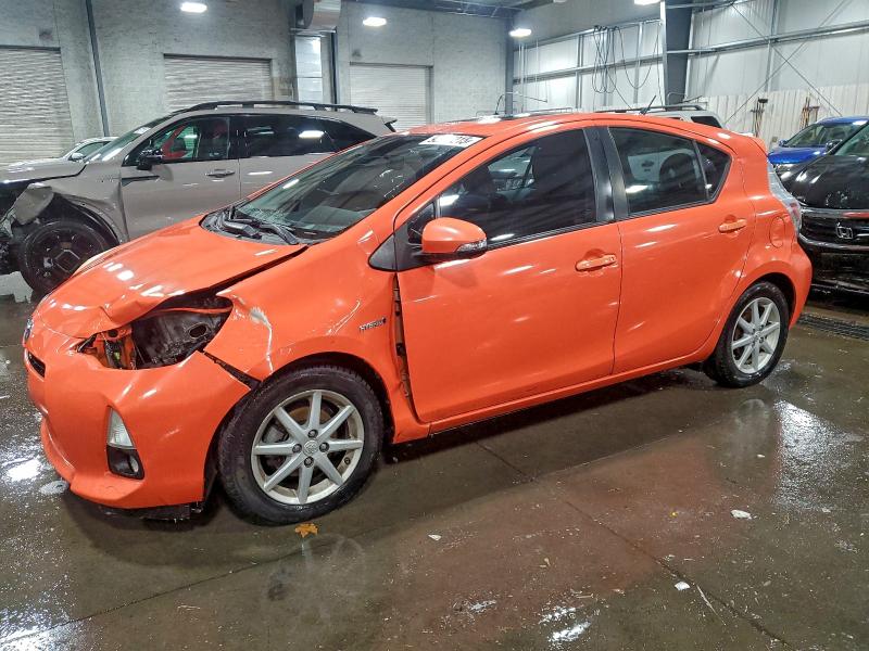Photo 1 from auction – 2012 TOYOTA PRIUS C with VIN JTDKDTB38C1015480