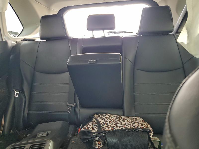 Photo 10 from auction – 2022 TOYOTA RAV4 with VIN 2T3C1RFV8NW199402